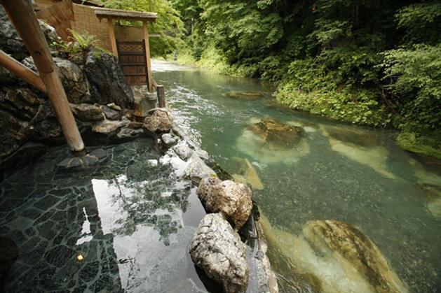 Hotel Honke Bankyu à Nikkō Extérieur photo