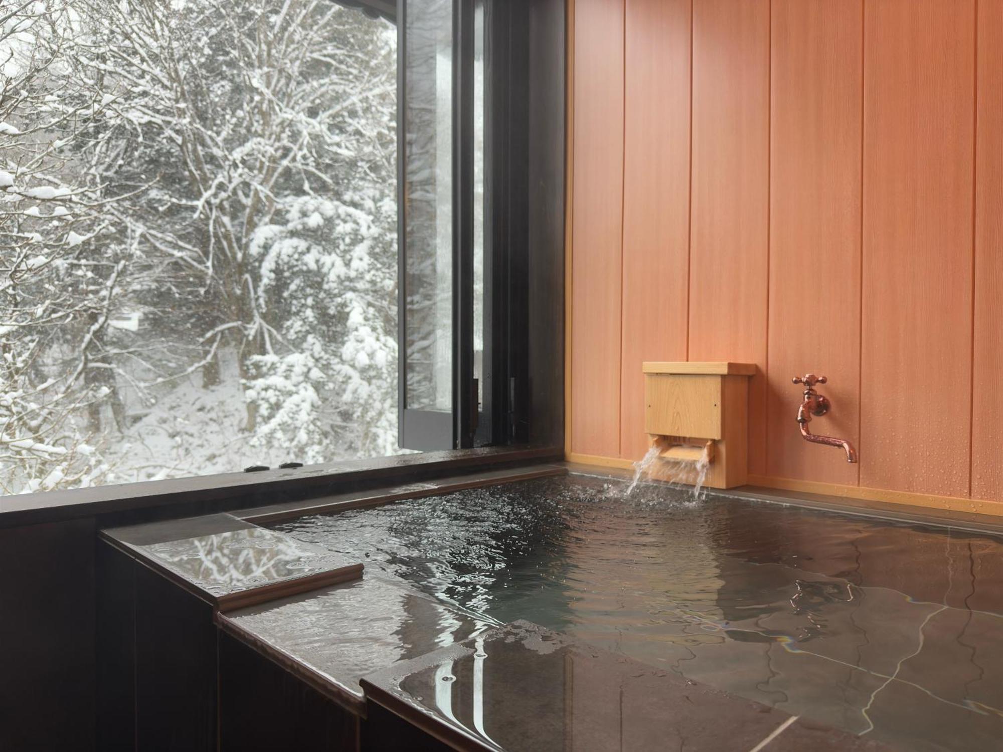 Hotel Honke Bankyu à Nikkō Extérieur photo