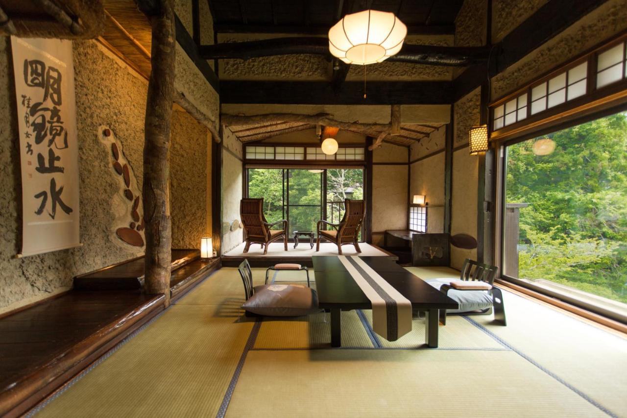 Hotel Honke Bankyu à Nikkō Extérieur photo