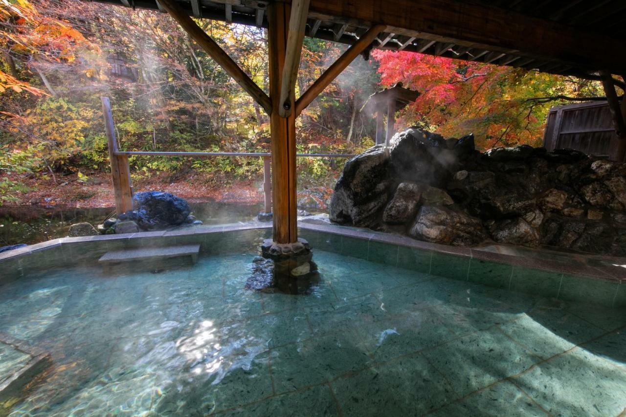 Hotel Honke Bankyu à Nikkō Extérieur photo